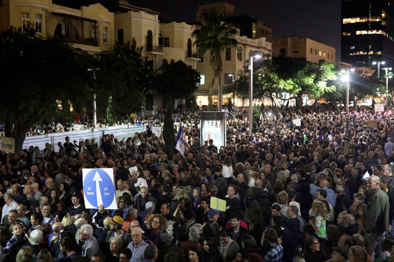 Terör rejiminde Netanyahu'ya karşı 'Utanç Yürüyüşü'